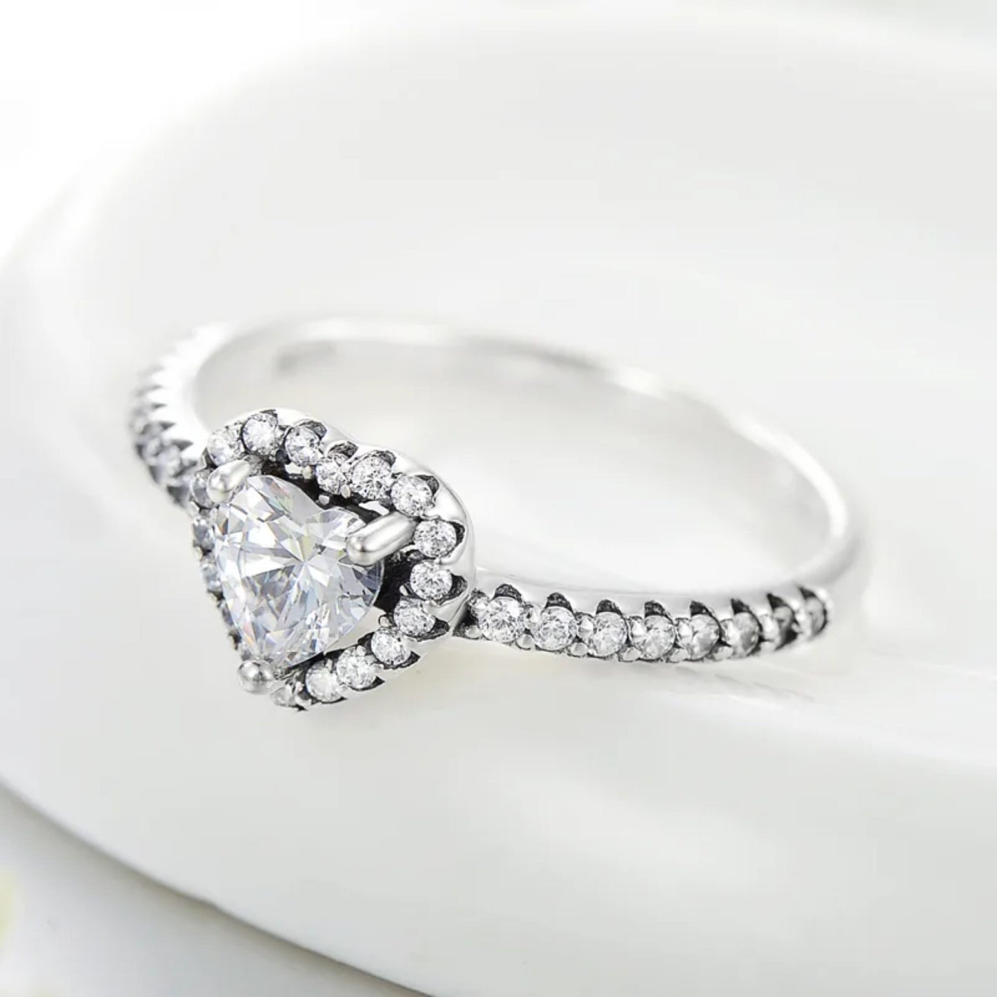 Eternal Heart Halo Ring