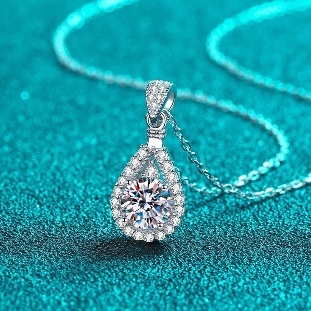Premium Moissanite  Droplet Necklace