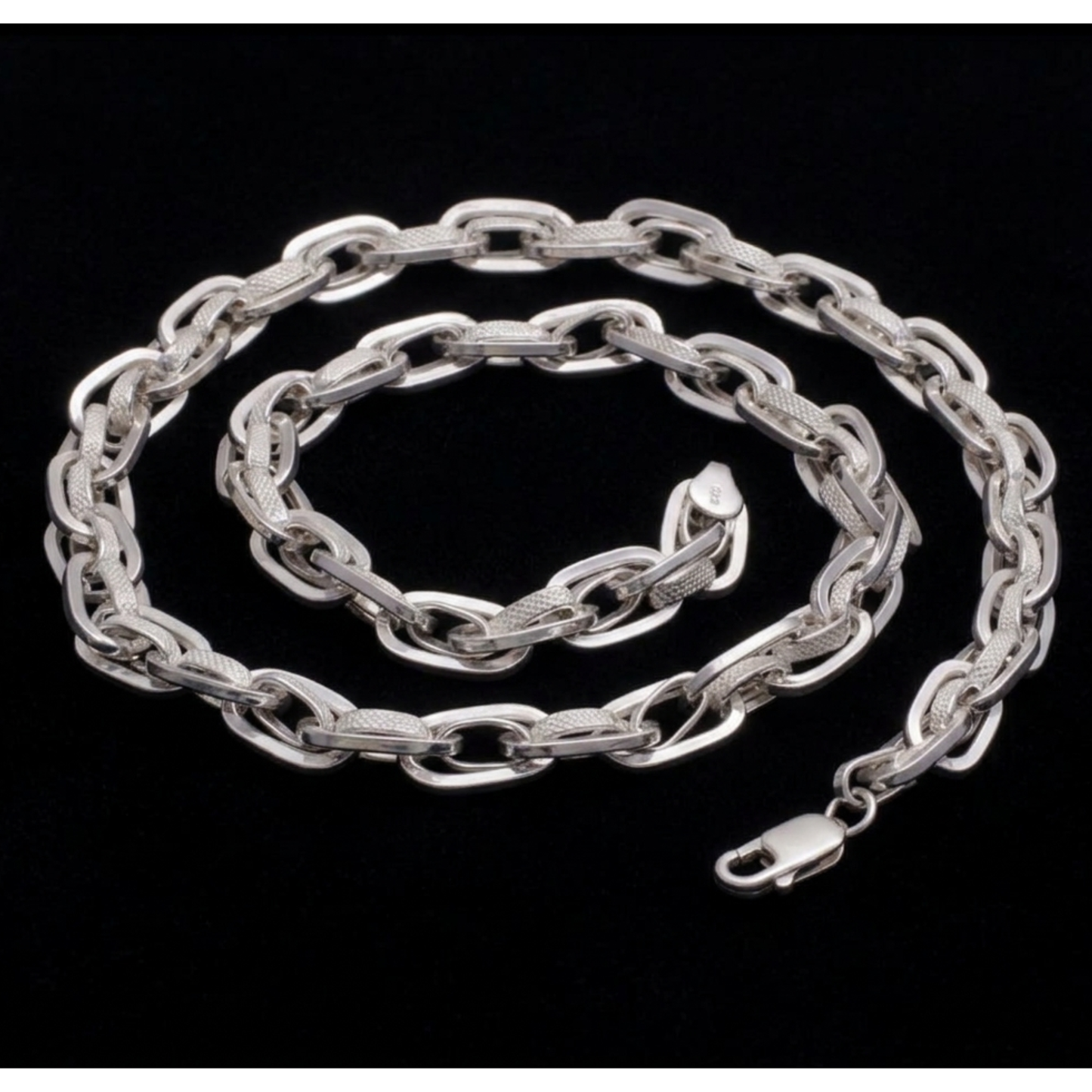 Textured Dual Link Chain