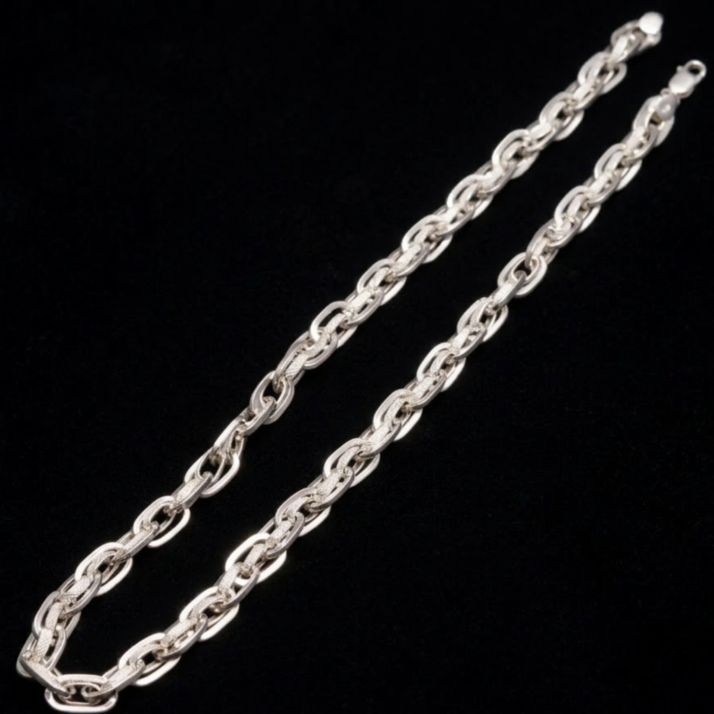 Textured Dual Link Chain