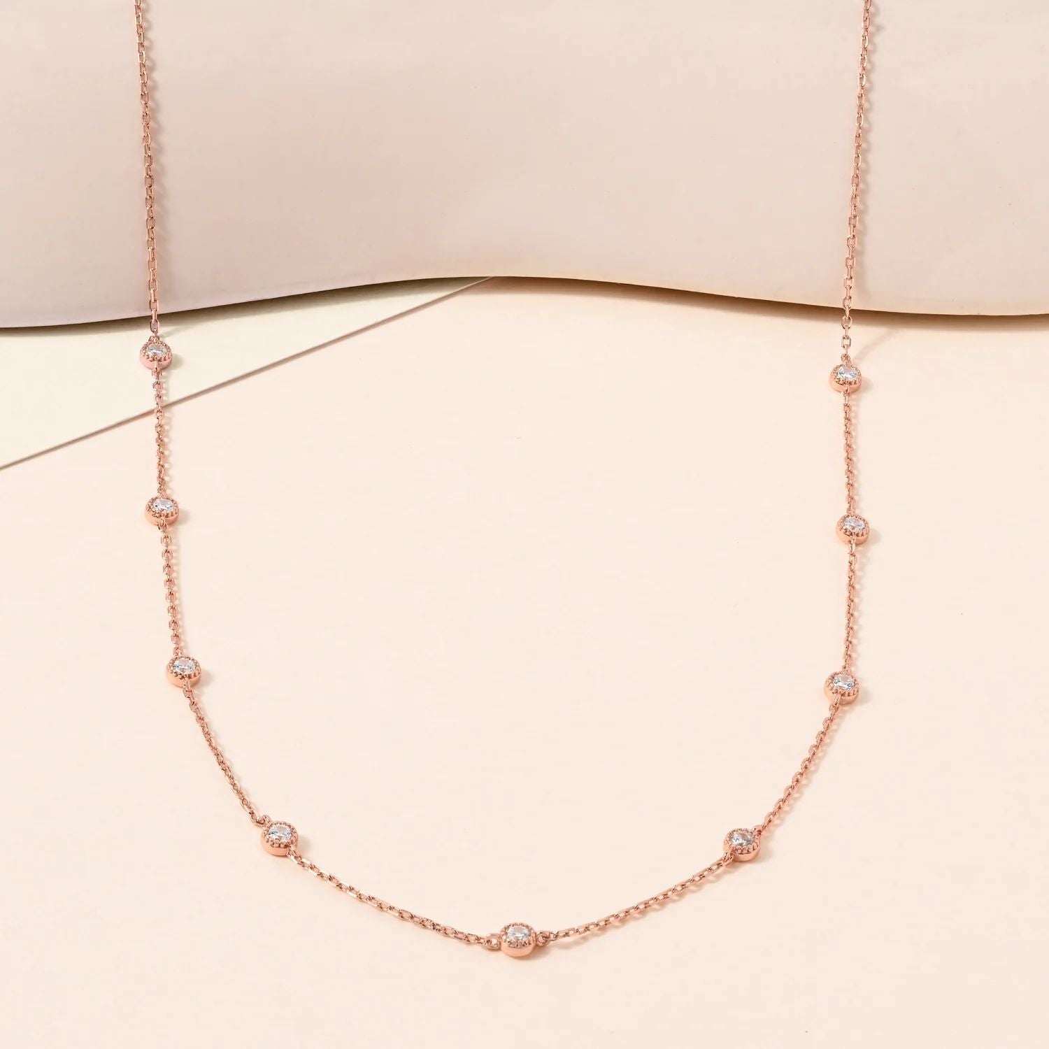 Bezel Spark Station Necklace