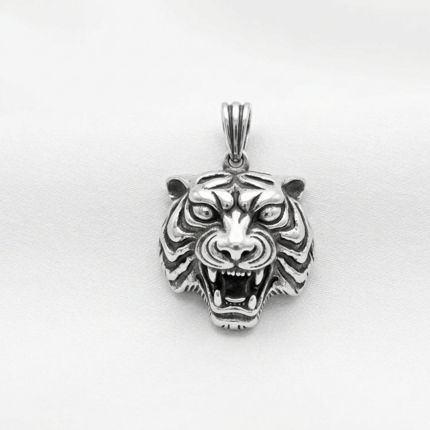 Sterling Royal Bengal Sovereign Pendant