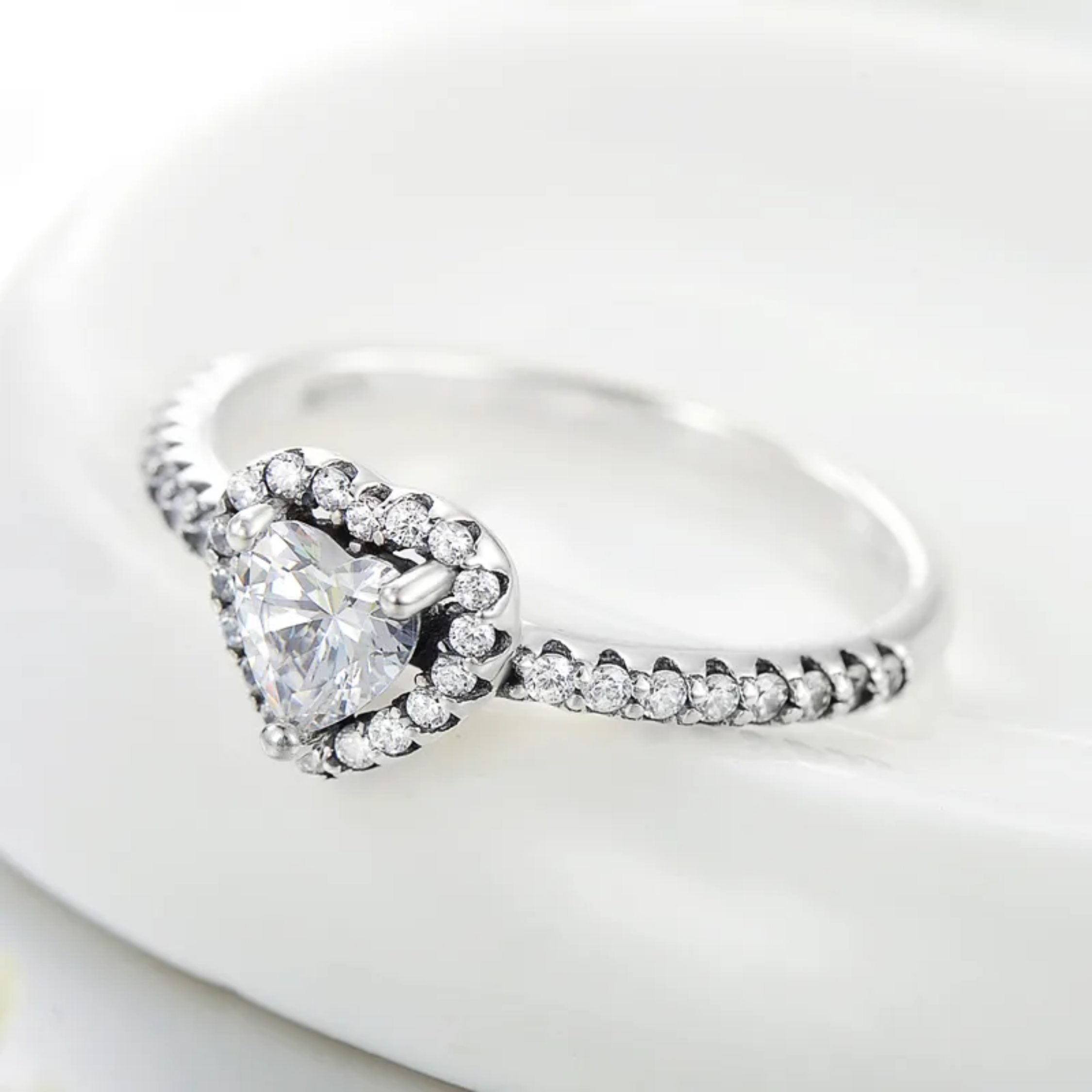 Eternal Heart Halo Ring