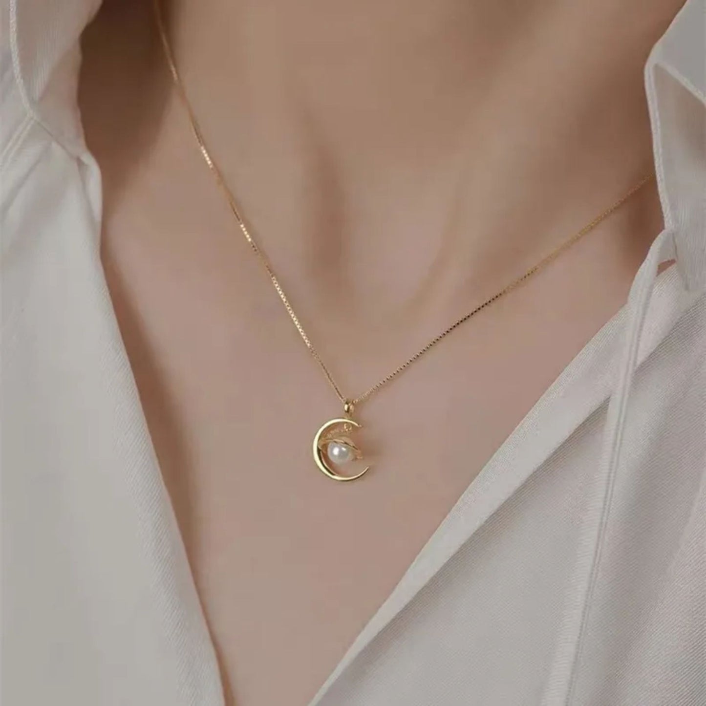 Lunar Orbit Pearl Necklace