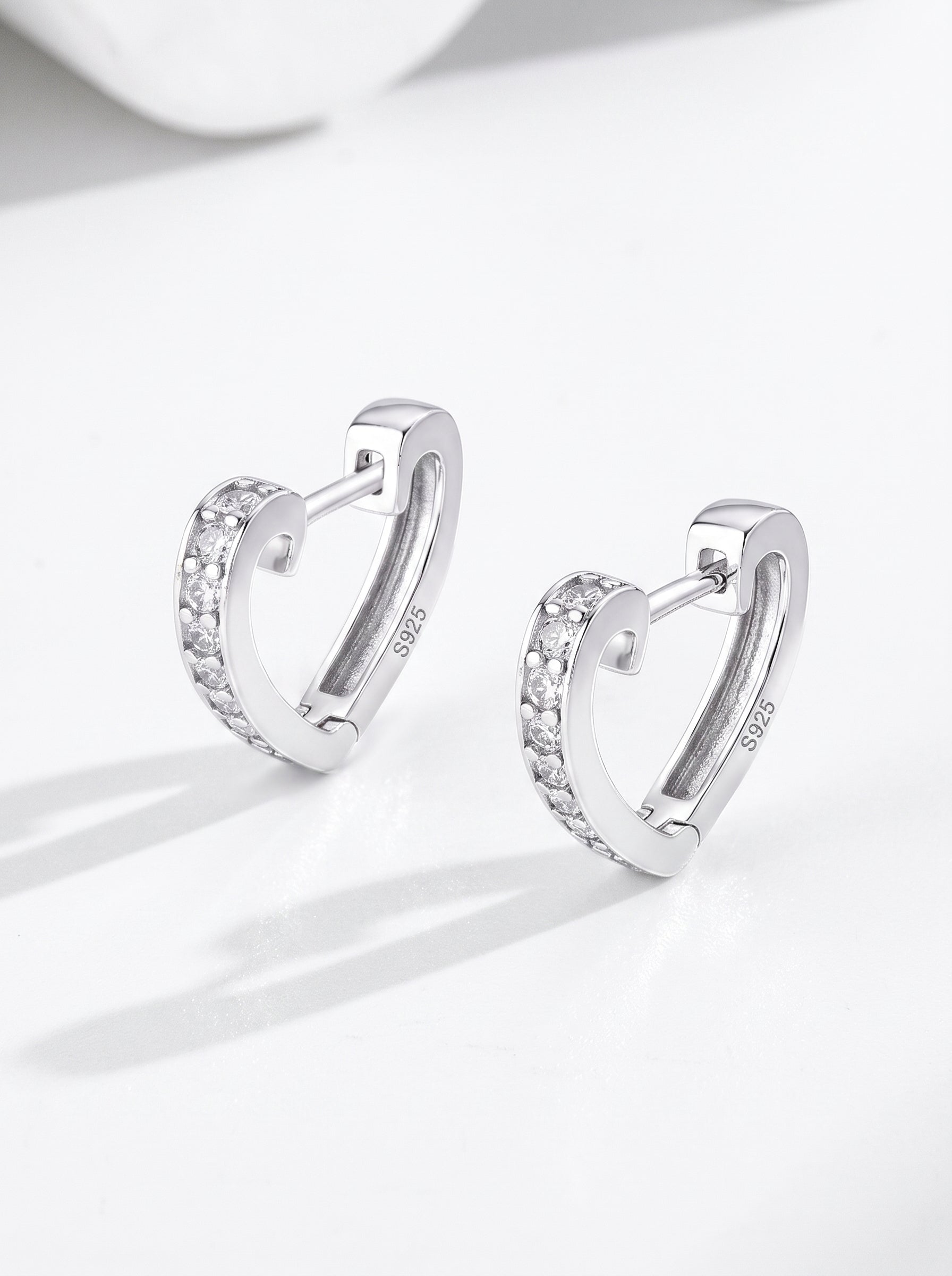 Pavé Heart Huggie